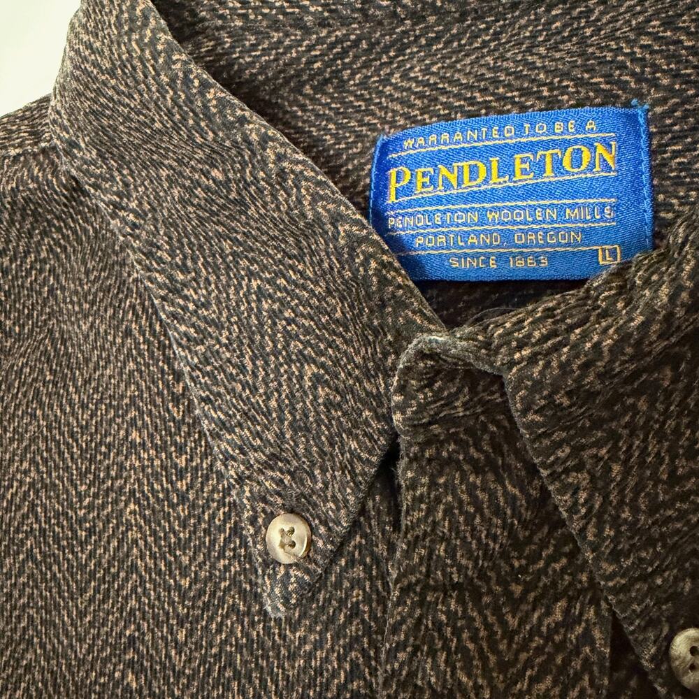 Pendleton Men’s Large Brown Herringbone Long Sleeve Button Down Cotton Shirt
